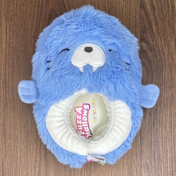 🔥🔥🔥Squishmallows Fuzzy Blue Slippers Size: 11-12 Toddler Unisex🔥🔥🔥 - Picture 9 of 9